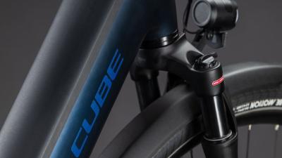 Cube Supreme Hybrid Deluxe ONE 600 indigoblue'n'switch Gr&ouml;&szlig;e: Easy Entry 54 cm Produktbild 2