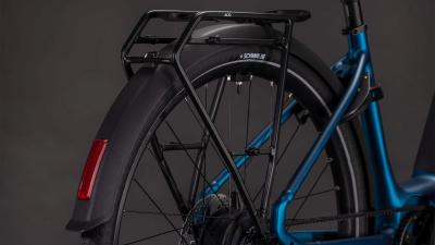 Cube Supreme Hybrid Deluxe Pro 600 electricblue'n'chrome Gr&ouml;&szlig;e: Easy Entry 46 cm Produktbild 3