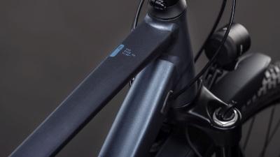 Cube Kathmandu EXC metallicgrey'n'chrome Gr&ouml;&szlig;e: 58 cm Produktbild 1