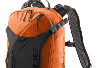 CUBE Rucksack EDGE TRAIL X Actionteam Produktbild 4